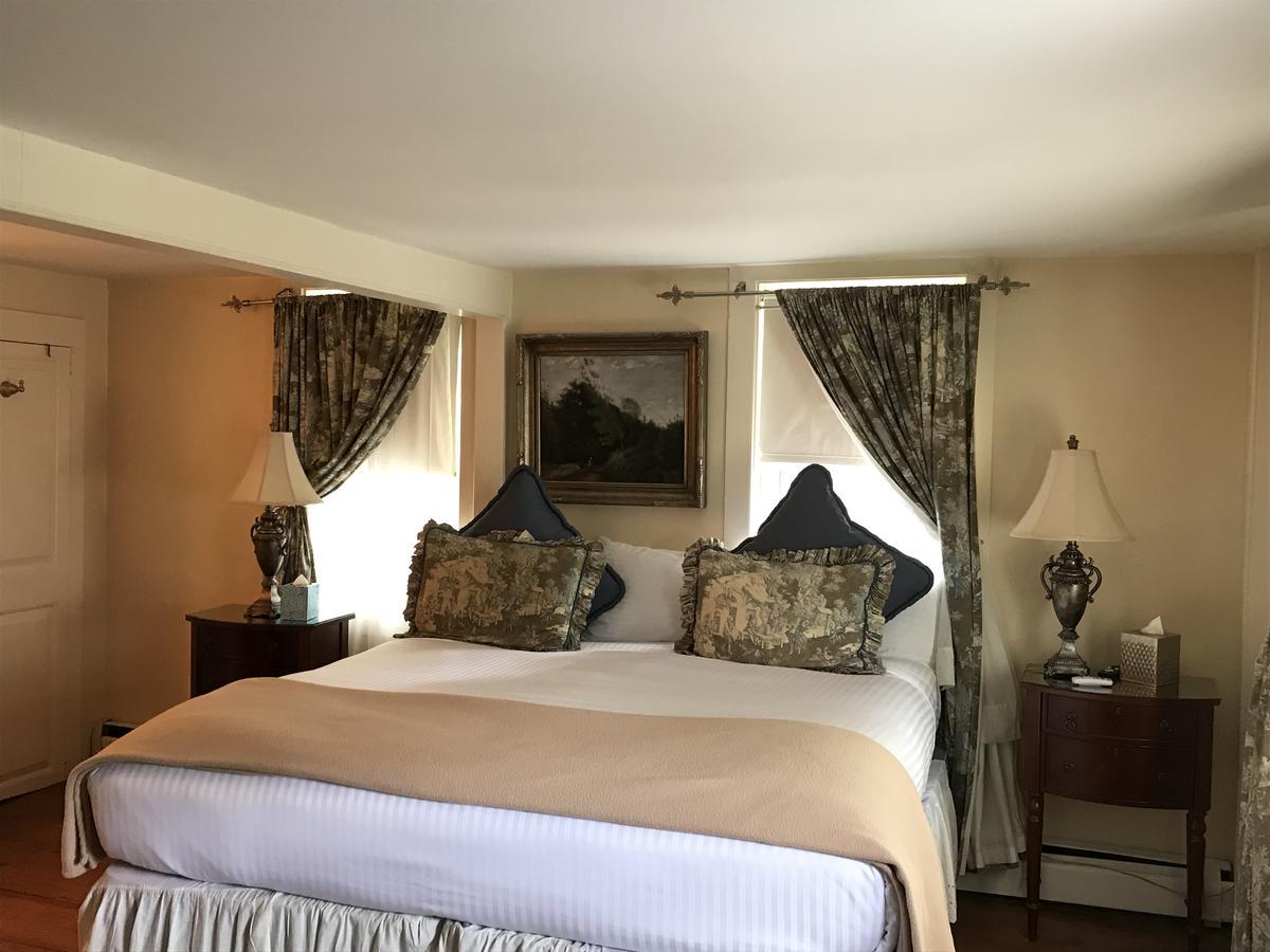 Admiral Farragut Inn Torre di Torre di Newport Esterno foto